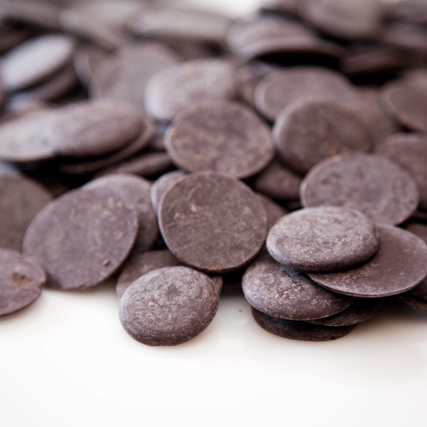 Los Ríos 70%: *Heirloom Raw, Dark Chocolate Couverture
